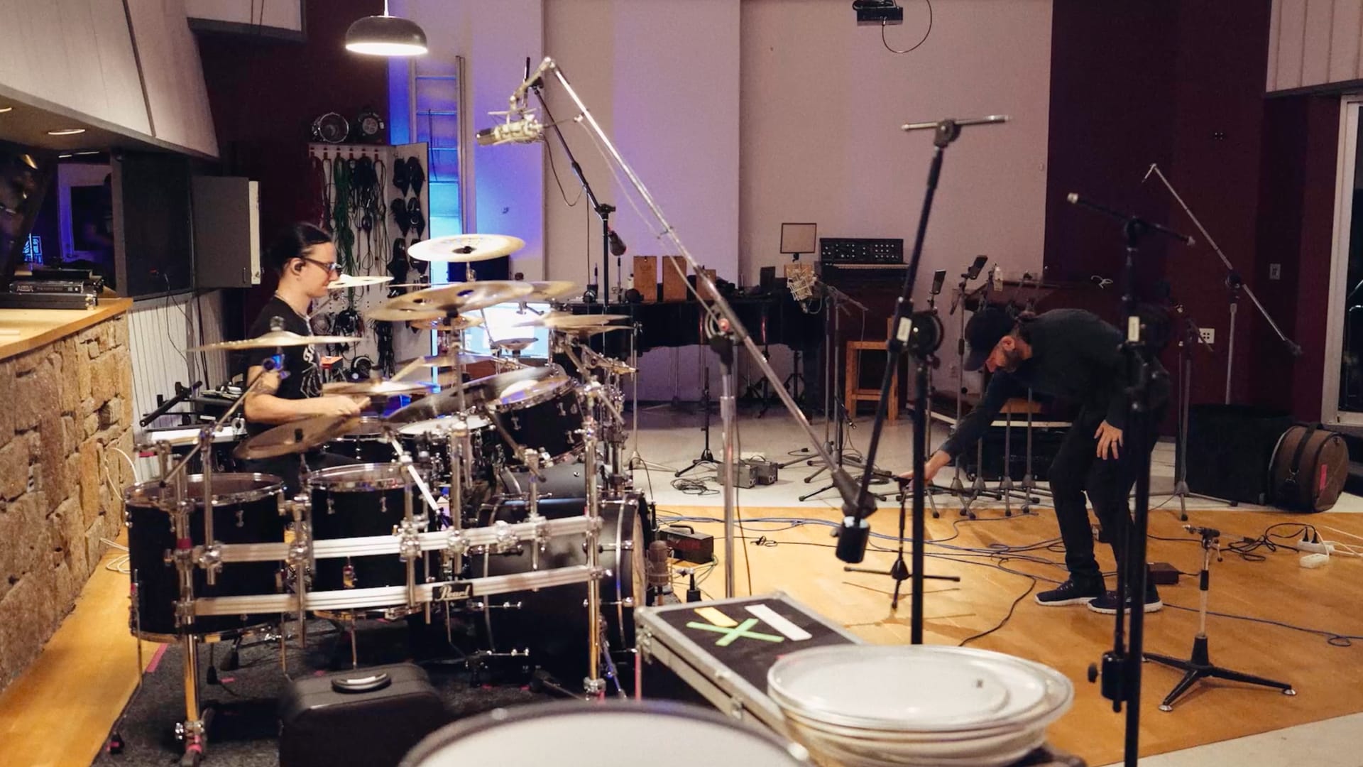 Watch the Behind the Scenes: Making of Progressive Metal video